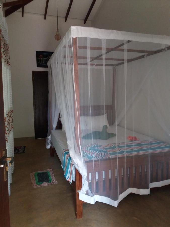 Cashew Villa Hiriketiya Діквелла Екстер'єр фото