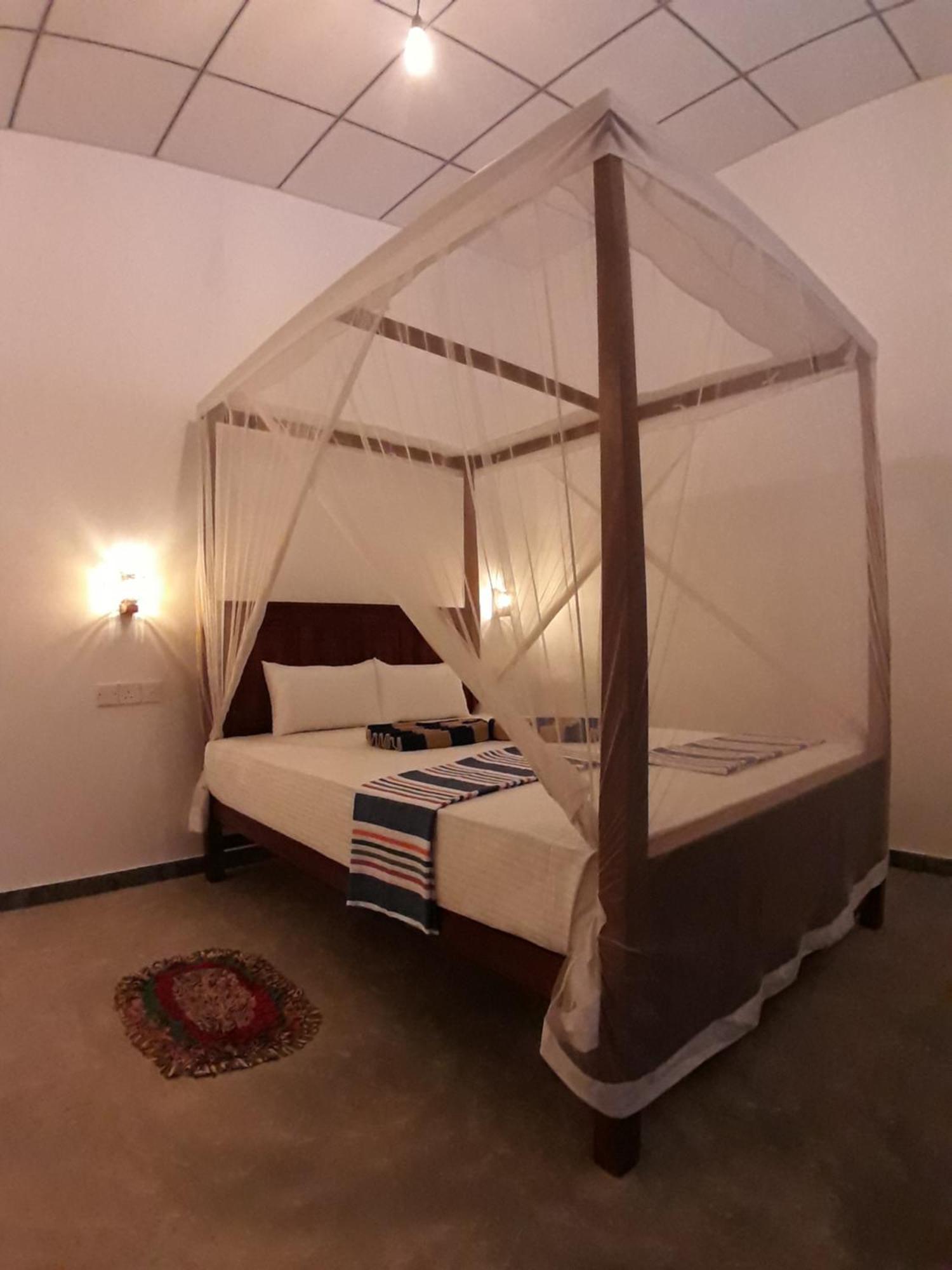 Cashew Villa Hiriketiya Діквелла Екстер'єр фото